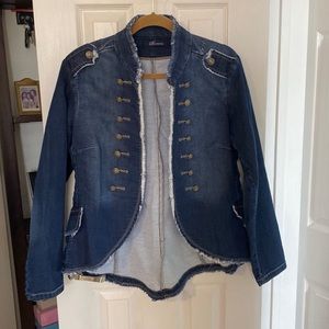 Beautiful, form fitting, comfy and cozy jean jacket